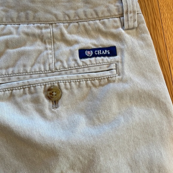 Chaps men’s cargo shorts. 38 waist. Brown tan khaki - Picture 3 of 9